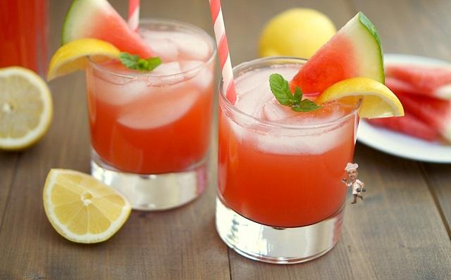 Quiet down With a Cool Summer season Drink Watermelon Lemonade