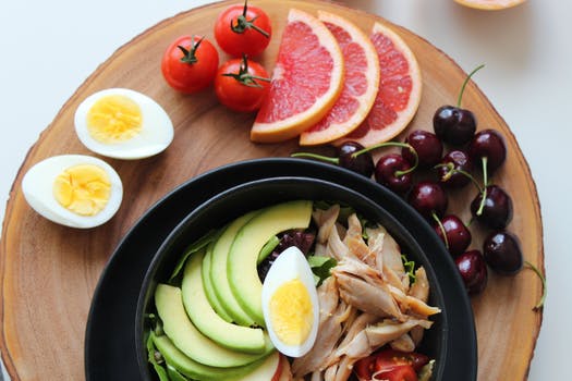 How eating more at breakfast strengthens our health?