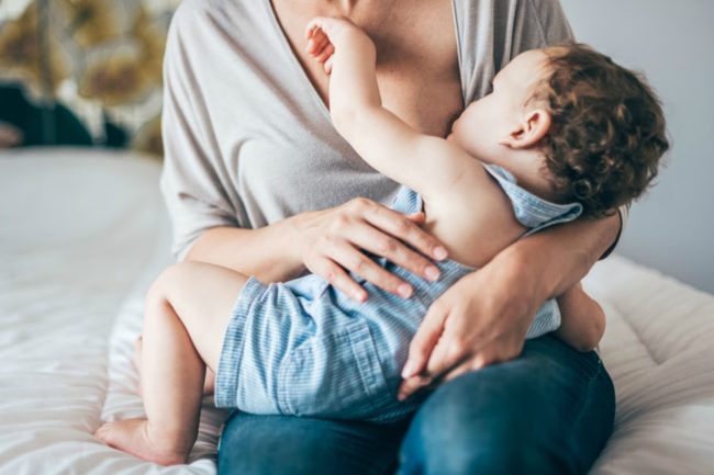 Benefits of breastfeeding for the newborn